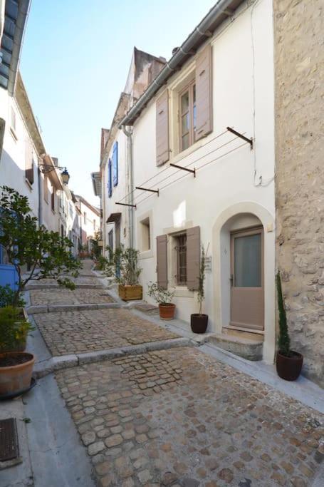 Charmante Petite Maison Donnant Sur Les Arenes Villa Arles Exterior photo